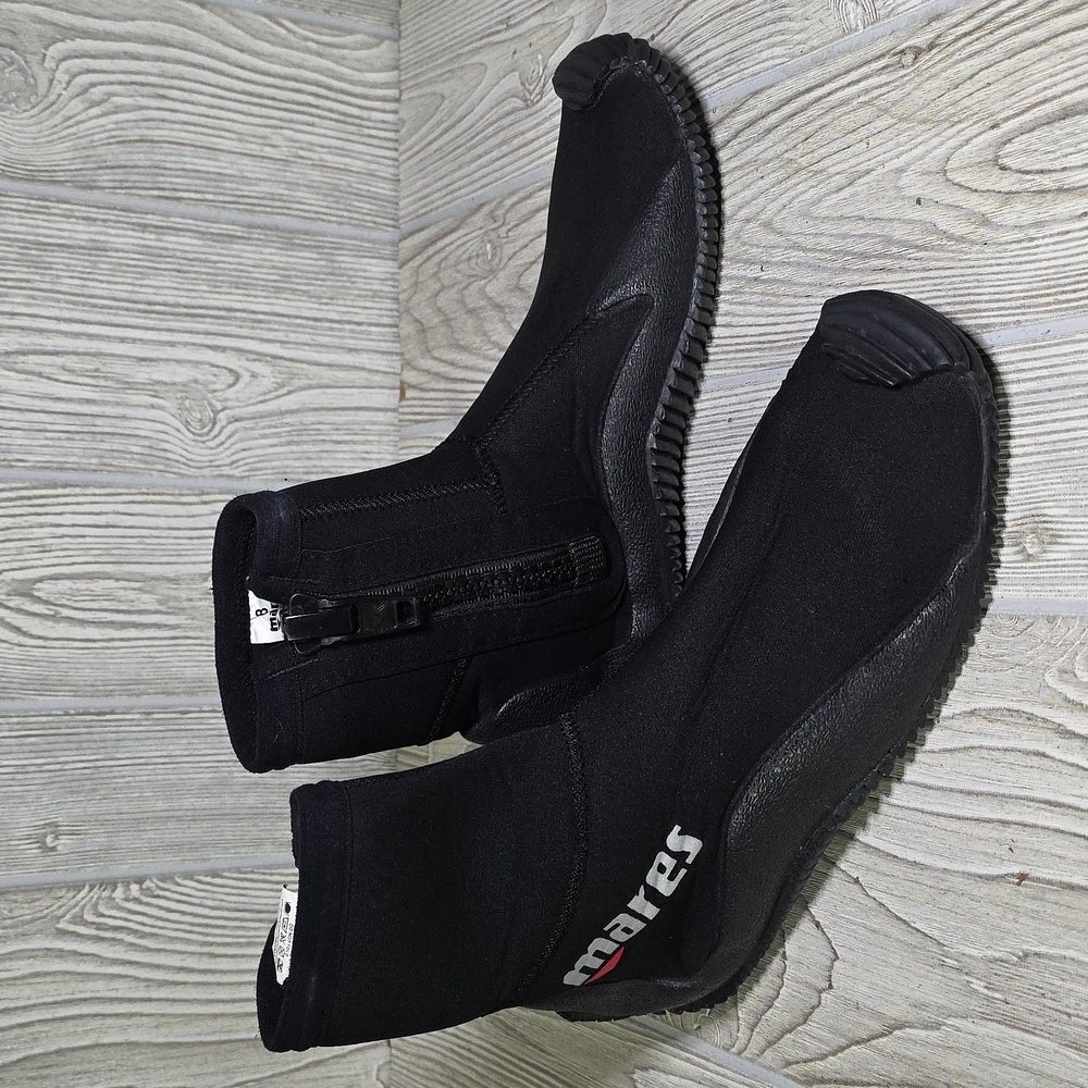 Mares Classic 5mm Scuba Diving Black Neoprene Boots Mens Size 8